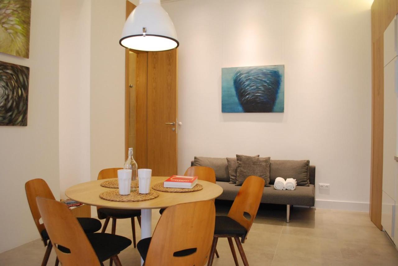 Stylish Studios Apartment In The City Center With Air Conditioning Budapest Eksteriør billede